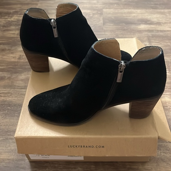 Lucky Brand Pickla Booties - Picture 4 of 4
